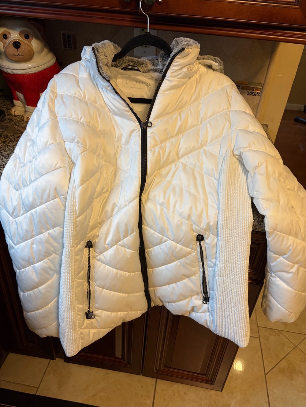 Nautica White Quilted Hooded Puffer Jacket with Faux Fur Trim